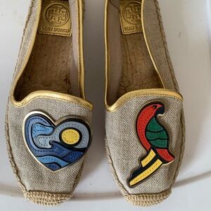 TORY BURCH Size 5.5 Parrot Heart Applique Espadrille Flats Natural Canvas Shoes